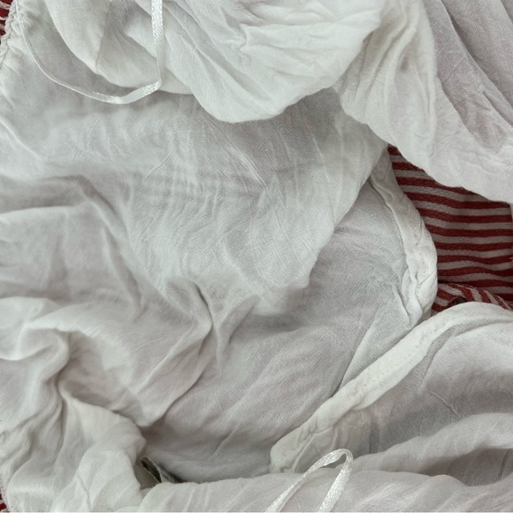 Good Luck Gem Off the Shoulder Striped Crop Top - Picture 6 of 7